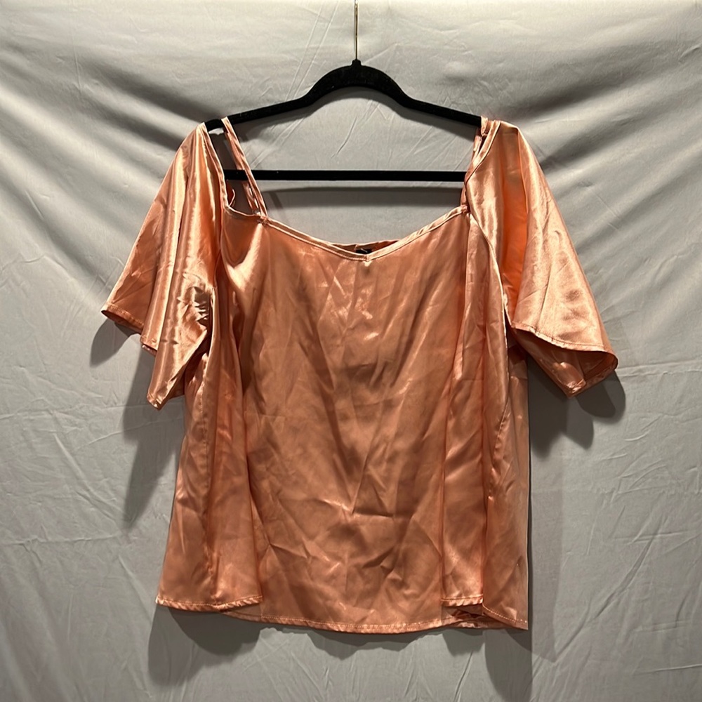 Cold shoulder shirt